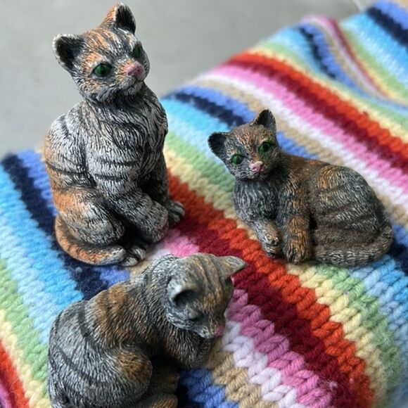 POLYSTONE 3” TABBY KITTY CAT FIGURES UNBRANDED - Picture 11 of 11